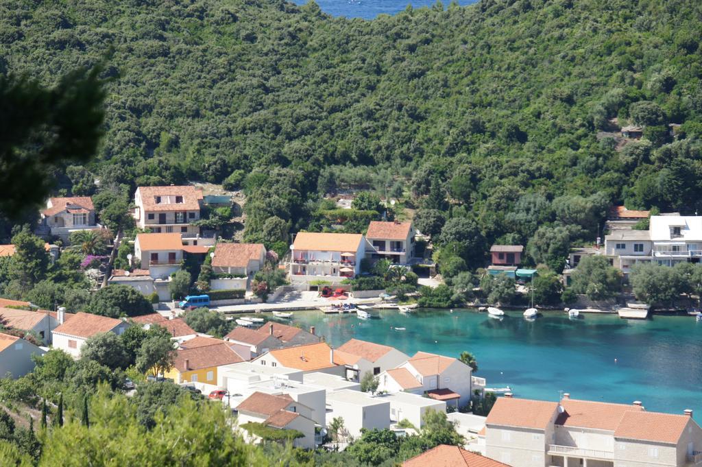 Apartments Segedin Zrnovo エクステリア 写真